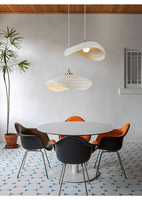 Nouvelle Suspension Moderne de Designer, Luminaire Suspendu Nordique Blanc, Lustre pour Comptoir de Cuisine en Résine