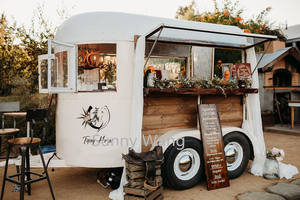 OEM Mobile Food Car Customized Flower Shop Dessert Truck <b>Kitchen</b> Caravan Coffee <b>Cart</b> Frozen Food Trailer - Product Image 5