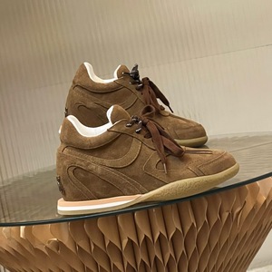 <span class=keywords><strong>Sneakers</strong></span> casual da <span class=keywords><strong>donna</strong></span> con tacco nascosto da 7 cm e lacci, tinta unita, stile retrò, nuove collezioni Primavera/Estate 2026, modello <span class=keywords><strong>stivaletto</strong></span> con borchie. - Product Image 3