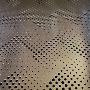 Panneaux perforés en acier inoxydable SS304 et aluminium avec finition de surface 2B pour bardages décoratifs, pare-soleil et façades - Product Image 1