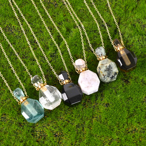 Bán Buôn Đá Tự Nhiên Khắc Pha Lê Nước Hoa Chai Dây Chuyền Đa-Cắt Pha Lê Tinh Dầu Chai Mặt Dây Chuyền Cho Phụ Nữ - Product Image 1