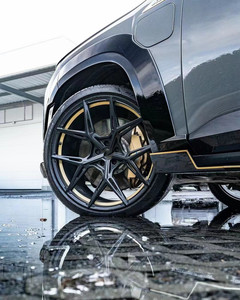 Kit carrosserie large pour BMW XM style RNG en fibre de carbone : Lame avant, diffuseur, spoiler d'aile, capot en fibre de carbone, kit carrosserie large, état neuf - Product Image 6
