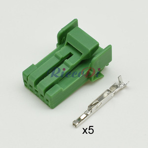 Connecteur de <span class=keywords><strong>gaine</strong></span> de faisceau de câblage <span class=keywords><strong>automobile</strong></span> IL-AG5-5P-S3C1/IL-AG5-5S-S3C1 de capteur d'amarrage mâle femelle - Product Image 2