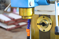 Fraiseuse verticale à genouillère HongXi ZX7550CW à prix d'usine compétitif, broche MT4, moteur de moyenne puissance, vente chaude