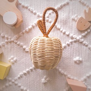 Nursery rattan sonagli giocattolo per bambini vimini mela e pera shaker per neonati bambini piccoli - Product Image 2