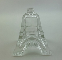 Vente en gros Bouteille de parfum vide de luxe en verre Tour Eiffel 30ml Bouteille de parfum en forme de Tour Eiffel