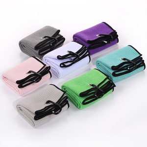 <span class=keywords><strong>Serviette</strong></span> de Golf en microfibre à tissage gaufré <span class=keywords><strong>avec</strong></span> Clip, Logo personnalisé de sport, vente en gros - Product Image 3