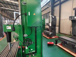 Machine à alésage verticale CNC robuste pour cylindres de moteurs de grande taille - Product Image 6