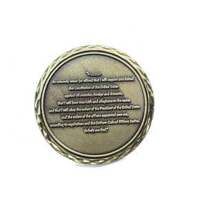 ตารางเหรียญคาสิโนสำหรับใส่เหรียญตกปลาดีไซน์ใหม่ปลั๊กไฟอะคริลิคสีดำ - Product Image 4