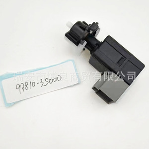 Brake <b>Light</b> <b>Switch</b> 93810-3S000 4 Pin For Modern Vehicle Replacement Repair Part - Product Image 4