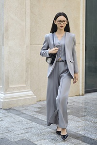 Pantalones Elegantes de Pierna Ancha con Abertura Frontal, de Sarga Antiarrugas, Estilo Vietnamita Regular (Mezcla de Poliéster (Poliéster + Elastano)) KQ20 - Product Image 3
