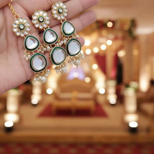 Kundan plaqué or et perles, ensemble de colliers de bijoux fins, collier traditionnel élégant pour femmes, mariages, fêtes et vêtements de fête - Product Image 3