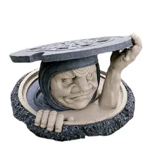 2021 NEW DESIGN HOT SELLING RESIN MANHOLE COVER GNOME FIGURE DWARF STATUES GIVEAWAY GIFT SOUVENIR HOME GARDEN DECORATION KID TOY