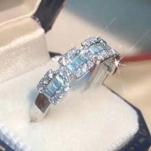 Anillo de Diamantes F1734, Corte Esmeralda, Color D Natural, Certificado por GIA, Joyería Clásica de Compromiso para Mujer - Product Image 3