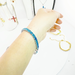 Pulsera y Collar <span class=keywords><strong>de</strong></span> Acero Inoxidable con Baño <span class=keywords><strong>de</strong></span> Oro <span class=keywords><strong>de</strong></span> 14K, Diseño Cubo <span class=keywords><strong>de</strong></span> Tenis y Trébol <span class=keywords><strong>de</strong></span> Cinco <span class=keywords><strong>Hojas</strong></span>, 5mm VVS, Pasa Prueba <span class=keywords><strong>de</strong></span> Diamante, Joyería <span class=keywords><strong>de</strong></span> Oro <span class=keywords><strong>de</strong></span> Moda - Product Image 2