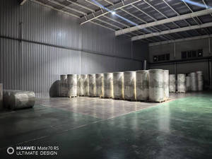 Rouleau de papier essuie-tout en gros d'usine, rouleau parent 2 plis, papier de soie sur mesure, matière première pour papier toilette, rouleau jumbo en pâte recyclée - Product Image 6