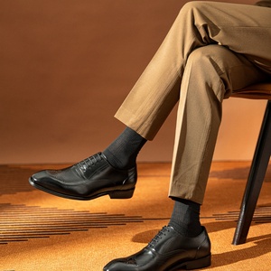 Chaussures à lacets en cuir véritable de haute qualité, teintes à la main, finition brossée, brillance naturelle, confortables, légères et respirantes, pour l'automne et le bureau - Product Image 5