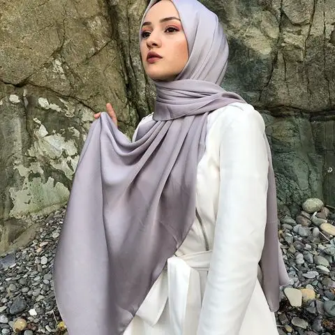 Muito agradável pouco crumple cetim sensação véu hijab para mulheres liso poliéster lenço