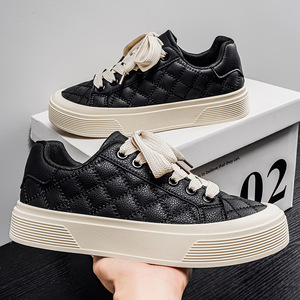 2026 New Men's Sneakers Low <b>Top</b> Leather Upper Korean Style Plaid Fashion Shoes Casual All-match Wear-resistant Sports Shoes - Product Image 4
