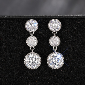 Orecchini Pendenti Geometrici con Zirconia Cubica per Donna, Gioielli Eleganti per Feste e Fidanzamenti - Product Image 5