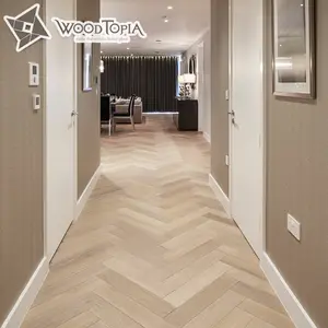 Parquet inachevé en bois de chêne à chevrons