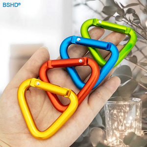 Listo para enviar al por mayor: Mosquetón triangular de 50 mm, piezas para bolsos, mosquetón de aleación de aluminio, llavero para camping y senderismo - Product Image 2