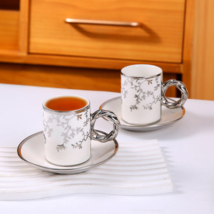 Argento saudita di lusso stile turco nuovi disegni tazze <span class=keywords><strong>da</strong></span> caffè in ceramica tazza piattino <span class=keywords><strong>da</strong></span> tè stile <span class=keywords><strong>regalo</strong></span> per bere - Product Image 6