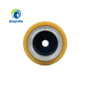 גלגל איזון חדש (מתכת ופלסטיק) מספר חלק 0009933950. עבור חלקי מלגזה LINDE 1158-01 לשימוש במחסן. - Product Image 1