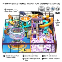 Équipement de terrain de jeu intérieur personnalisé sur le thème de la station spatiale : Capsule spatiale, Hélicoptère, Tour H, Toboggan tubulaire, Toboggan spiralé, Piscine à balles |   Enfants FEC