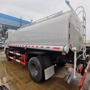 Dongfeng Camión de reparto de combustible de alta calidad de 4*2 galones Petrol Oil and Diesel Tanker a precio competitivo - Product Image 4