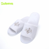 Chaussons d'hôtel de luxe doux à marque privée, en coton peluche, jetables, pour les chambres d'hôtes de mariage