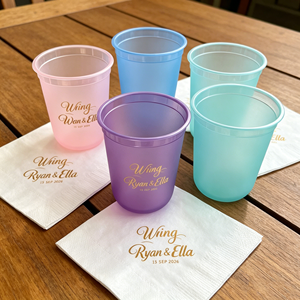 Gobelet jetable en plastique lisse pour stade, tailles 10oz, 16oz, 500ml, 8oz, avec logo personnalisé pour événements festifs, avec couvercle, serviette, monogramme et paillettes - Product Image 1