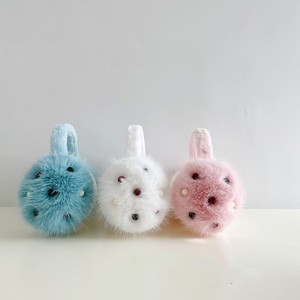Enfants enfants filles mignon pliable noir <span class=keywords><strong>blanc</strong></span> rose couleur menthe bloquant pompon fausse <span class=keywords><strong>fourrure</strong></span> <span class=keywords><strong>cache</strong></span>-oreilles extérieur <span class=keywords><strong>cache</strong></span>-oreilles pour les étudiants - Product Image 2