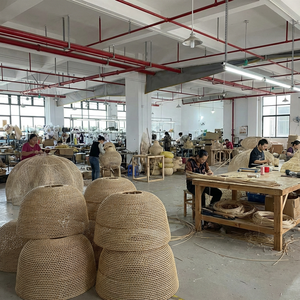 <span class=keywords><strong>Lampada</strong></span> <span class=keywords><strong>a</strong></span> <span class=keywords><strong>Sospensione</strong></span> in <span class=keywords><strong>Rattan</strong></span> Intrecciato <span class=keywords><strong>a</strong></span> Mano, Illuminazione Naturale Boho per Cucina, Sala da Pranzo, Ristorante, Bar, Hotel, Eco-Compatibile - Product Image 4