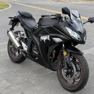 Motocyclettes d'<span class=keywords><strong>occasion</strong></span> <span class=keywords><strong>Kawasaki</strong></span> <span class=keywords><strong>Ninja</strong></span> 250cc 400cc, bicylindre, refroidissement liquide, légères, haute performance, course, essence - Product Image 2
