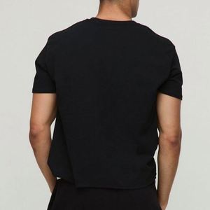T-shirt Homme Col Rond Coupe Classique 100% Coton Personnalisable avec Logo sur le Devant, Anti-Boulochage et Respirant - Product Image 2