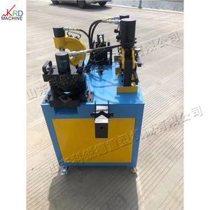 Macchina per il taglio di <span class=keywords><strong>Busbar</strong></span> tre in uno macchina per il taglio di piegatura/punzonatura/taglio di sbarre - Product Image 5