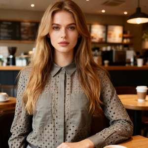 Modische Polyester-Baumwoll-Bluse mit Lochstickerei, elegant und lässig, für Büro und Alltag. - Product Image 1