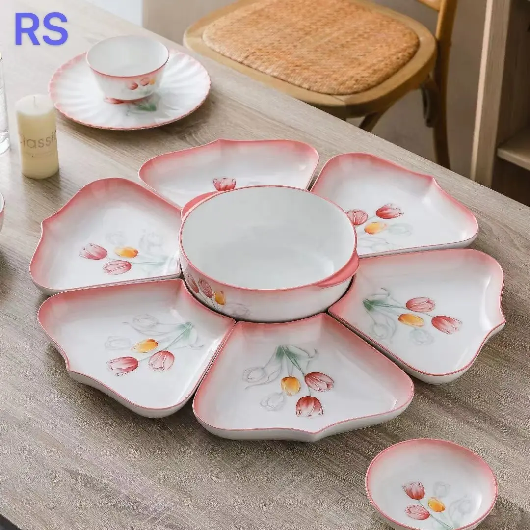 नई चीनी शैली Tableware सेट नए फूल सतह में शीशे का आवरण डिनर सेट अनुकूलित फूल डिजाइन चीनी मिट्टी के बर्तन का सेट