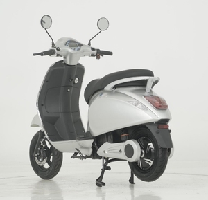 Venta caliente 1000W/1500W Motocicleta eléctrica para adultos <span class=keywords><strong>Urban</strong></span> <span class=keywords><strong>City</strong></span> Riding Niños y niñas con batería inteligente extraíble - Product Image 2