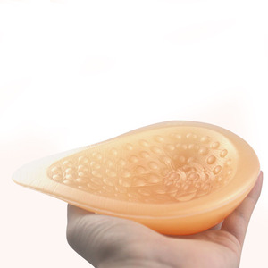 Prothèse mammaire réaliste en silicone pour mastectomie, massage dorsal, forme spirale et goutte d'eau, couleur beige, poids net 420g - Product Image 4