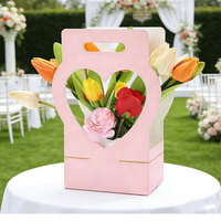 Boîte de présentation portable en papier en forme de cœur creux avec gaufrage pour emballage cadeau de fêtes et usage artisanal