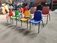 OKBUYCHAIR OK-505X PP Plastik Oturma Yüzeyi Çelik Boru Ayaklı İstiflenebilir Okul Sırası ve Sandalye Seti Yetişkinler İçin - Modern Ticari Mobilya