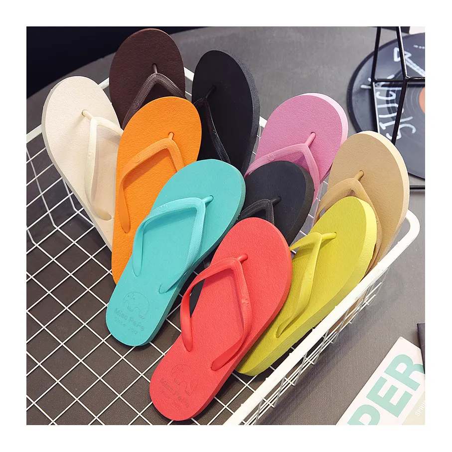 Summer High Quality Beach Sandals Solid Beach Slippers Anti-slip Slipper Casual Shoes Simple Home Shoes Women Flip Flops