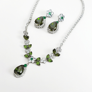 Bán Buôn Màu Xanh Lá Cây Zircon Lá Hoa Vòng Cổ Bạc Kim Bông Tai <span class=keywords><strong>Set</strong></span> Vòng Cổ Bông Tai Bộ - Product Image 1