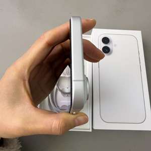 Nuevo Teléfono Inteligente 17 Edición Básica Blanco 5G Deca Core Cámara de 64MP Pantalla OLED 120Hz <span class=keywords><strong>Android</strong></span> 15 Multi-idioma - Product Image 4