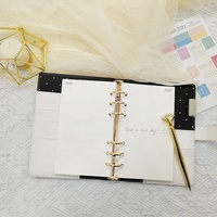 A6 Punktiertes PU-Leder Notizbuch mit individueller Loseblattbindung, Knopfverschluss, Mini-Taschenkalender im Hardcover-Stil als Geschenk