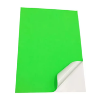 Papier autocollant fluorescent néon en rouleau jumbo pour l'étiquetage par code couleur en entrepôt