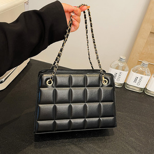 Bolso Bandolera para Mujer con Textura a Cuadros, Diseño Cuadrado Pequeño y Cadena de Hombro, Estilo Moderno, Superventas 2026 - Product Image 5