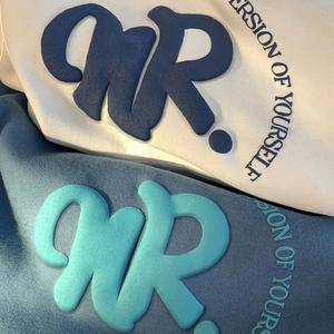 هوديز رجالي فاخر من القطن 100٪ بأكتاف منخفضة وطباعة بارزة وتطريز ثلاثي الأبعاد قابل للتنفس مع شعار مخصص - Product Image 4